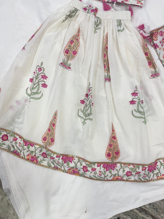 Ruhana floral Kids Lehenga -Set of 3(Girls)