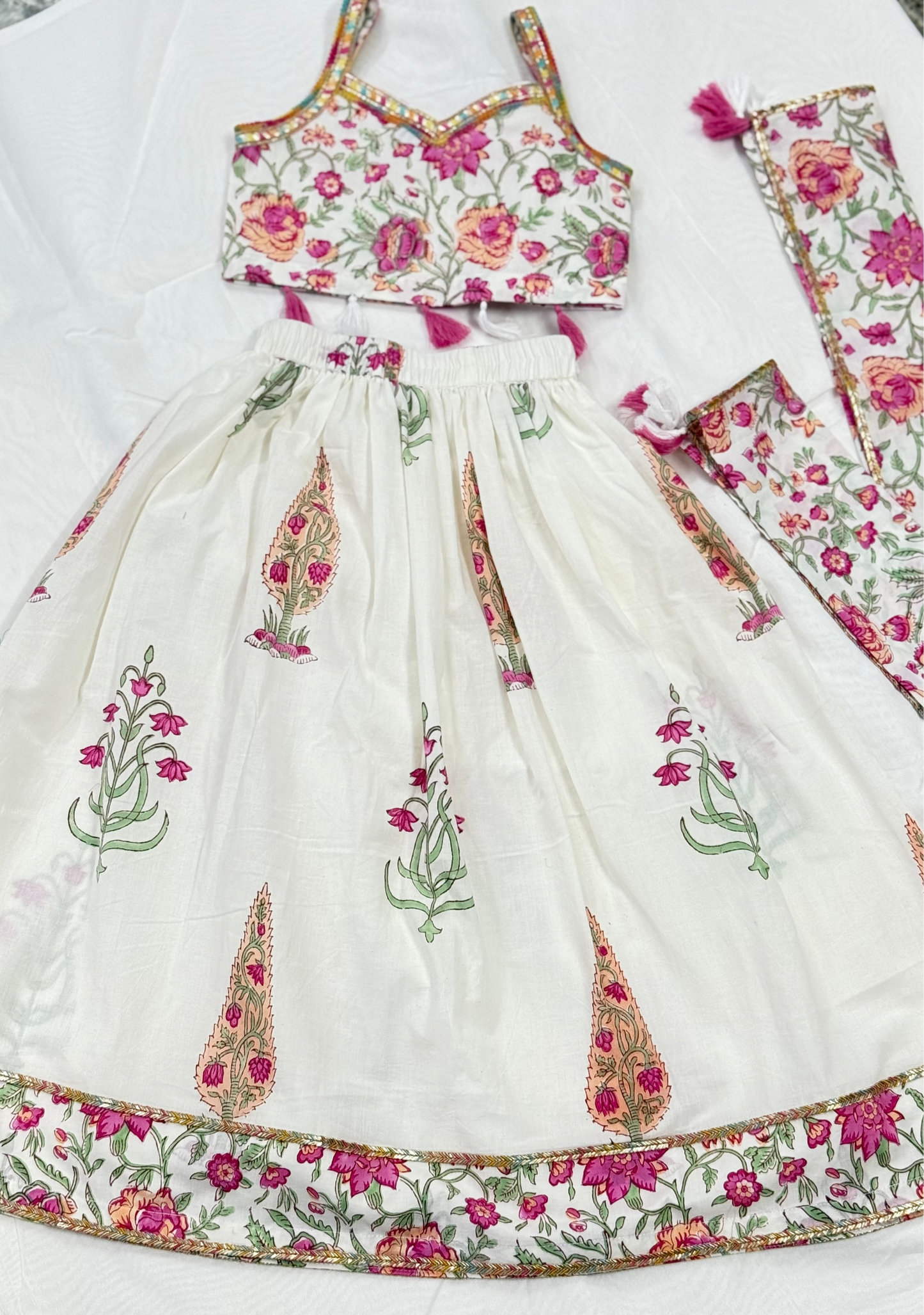 Ruhana floral Kids Lehenga -Set of 3(Girls)