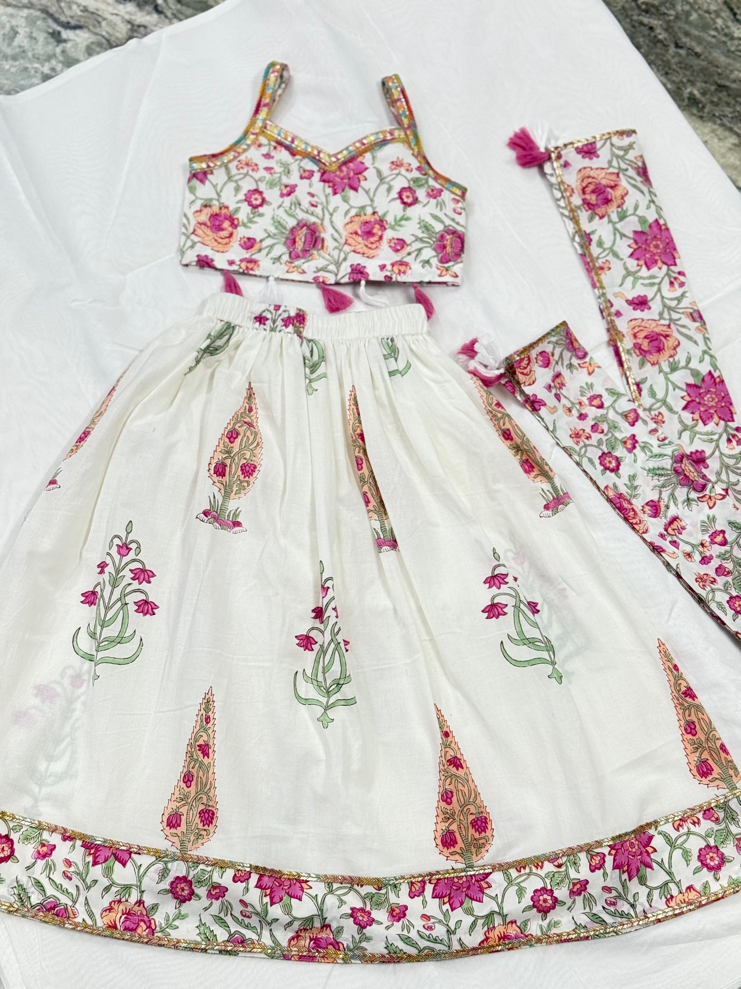 Ruhana floral Kids Lehenga -Set of 3(Girls)