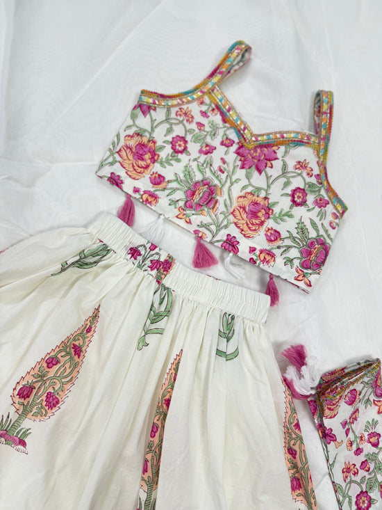 Ruhana floral Kids Lehenga -Set of 3(Girls)