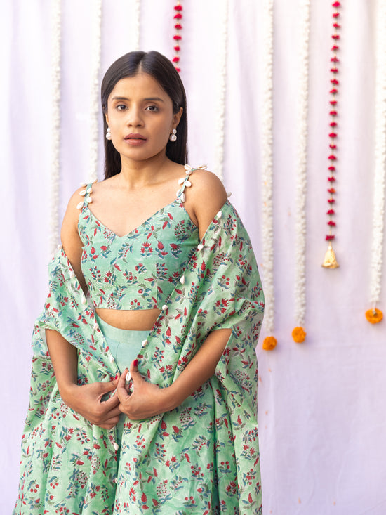 Titlee Green Chanderi Cape Set